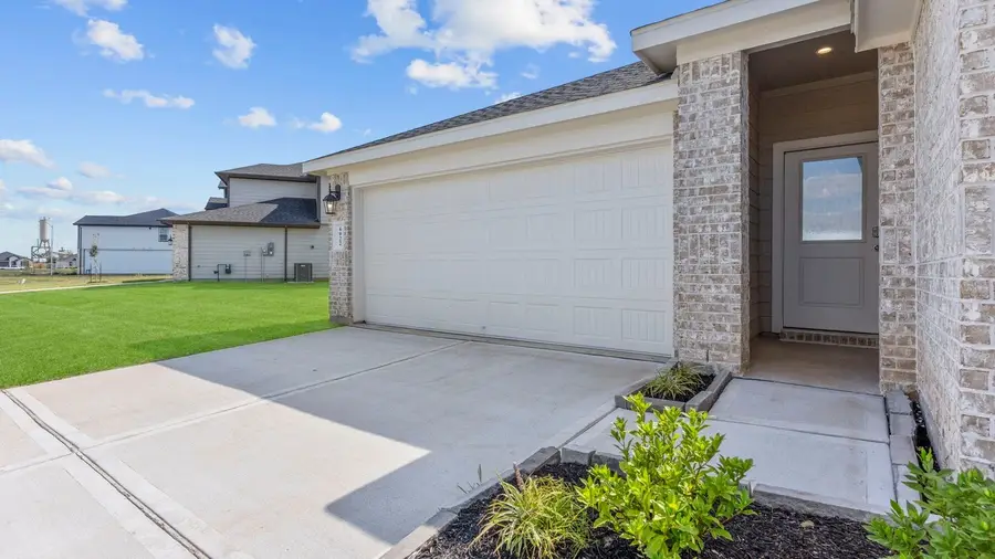 7910 Marconi Corsco Drive, Richmond, TX 77406 - Image #3