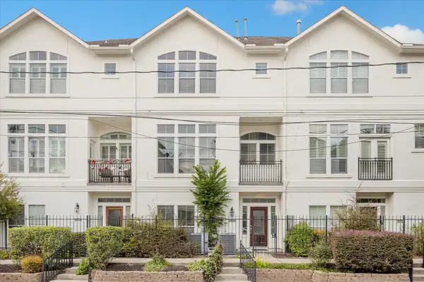 3930 Blossom Street, Houston, TX 77007