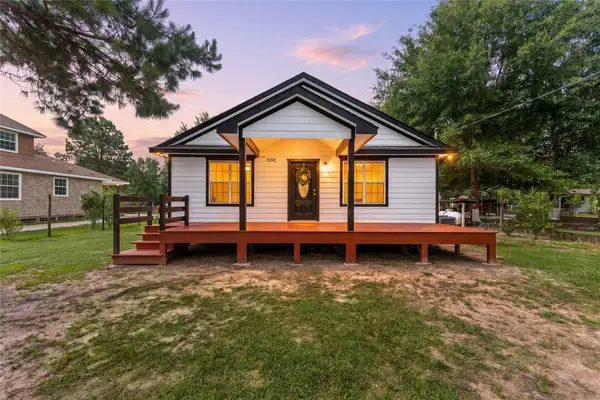 650 County Road 3404, Cleveland, TX 77327
