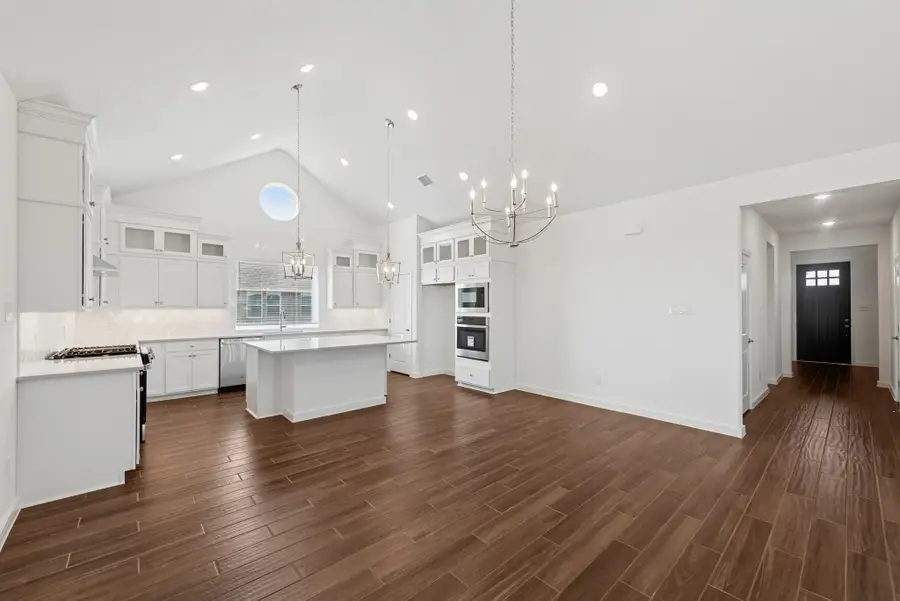 404 Cane Crossing Lake Drive, Sealy, TX 77474 - Image #3