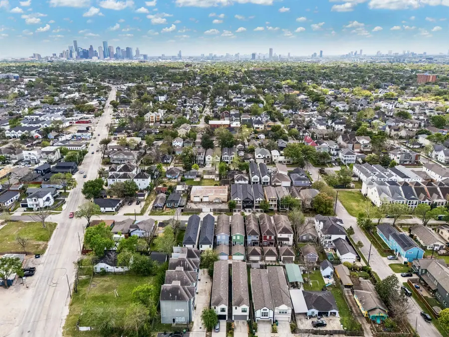 624 E 28th Street, Houston, TX 77008 - #2