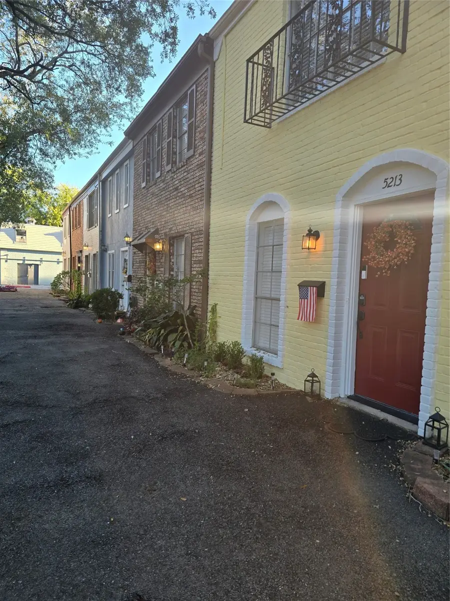 5207 Arboles Drive #3, Houston, TX 77035 - Image #3