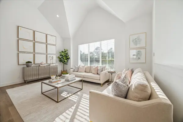 845 Elkhart Street #D, Houston, TX 77091