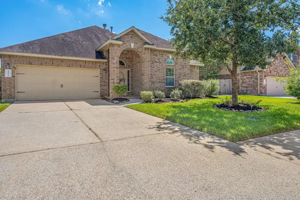 12026 Eagle Ridge Drive, Mont Belvieu, TX 77535
