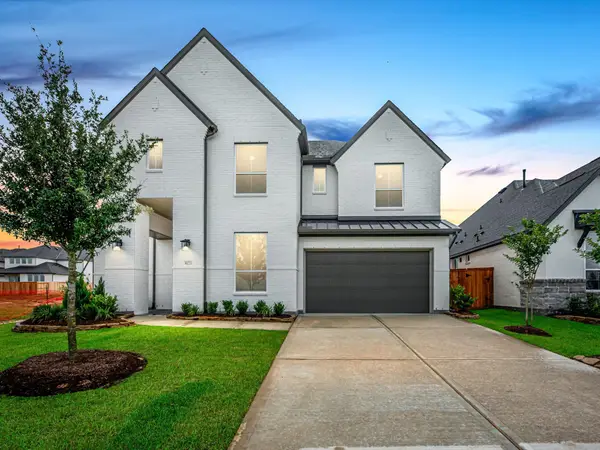 8123 Sunny Ridge Drive, Fulshear, TX 77441