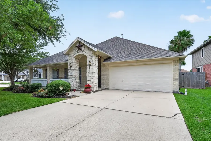 1110 Carriage Court, Seabrook, TX 77586 - #3