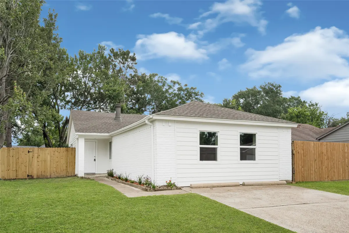 5314 Gayla Lane, Baytown, TX 77521 - #1