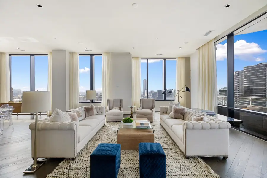 1409 Post Oak Boulevard #2702, Houston, TX 77056 - Image #2