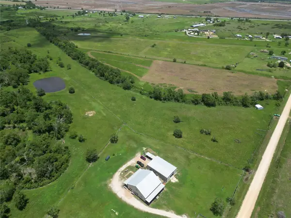 738 County Road 248, Lissie, TX 77545