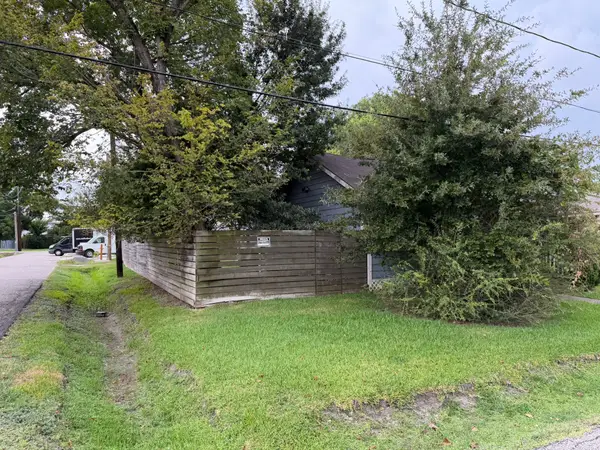 306 E 43rd Street, Houston, TX 77022
