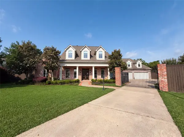 4385 Brownstone Drive, Beaumont, TX 77706