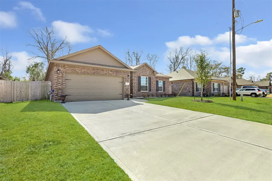 426 Pebble Drive, Dayton, TX 77535 - #2