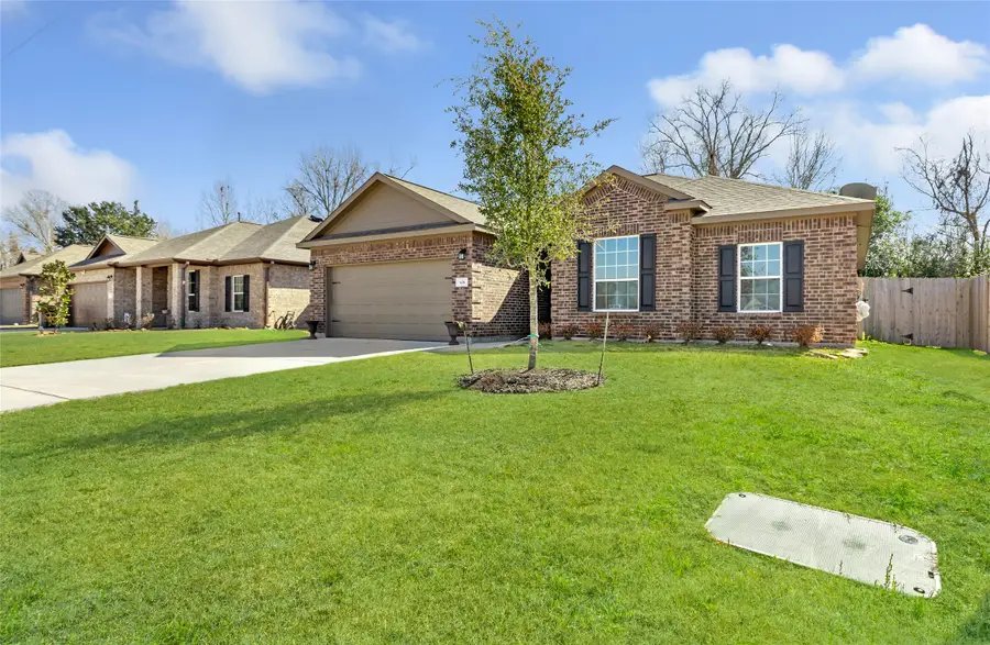 426 Pebble Drive, Dayton, TX 77535 - #3