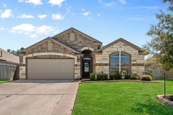 19155 Pinewood Grove Trail, New Caney, TX 77357