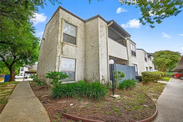 7313 Gulf Freeway #814, Houston, TX 77017