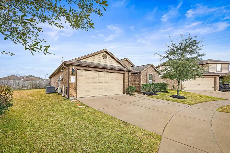 2922 Isla Gorge Court, Katy, TX 77494 - Image #2