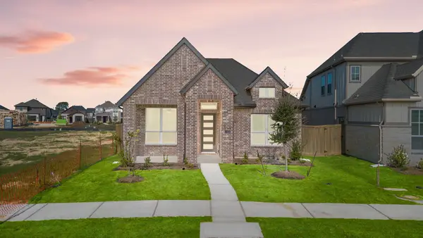 11823 Benes Drive, Mont Belvieu, TX 77523