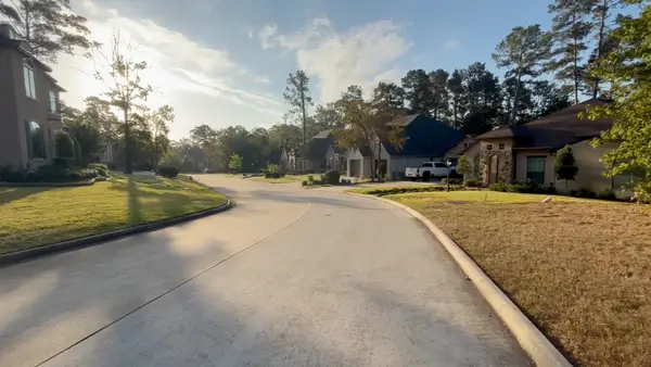 129 Pine Branch Drive, Montgomery, TX 77356