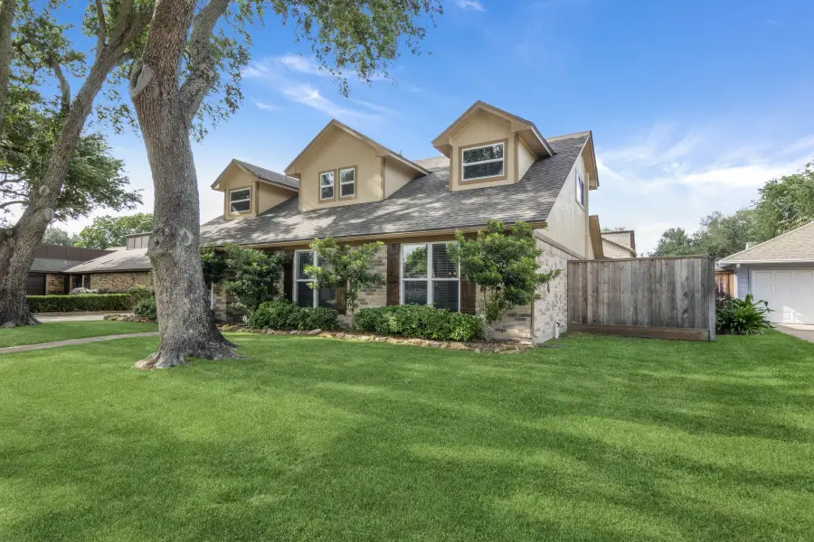 4403 Sao Paulo Street, Pasadena, TX 77504 - #2