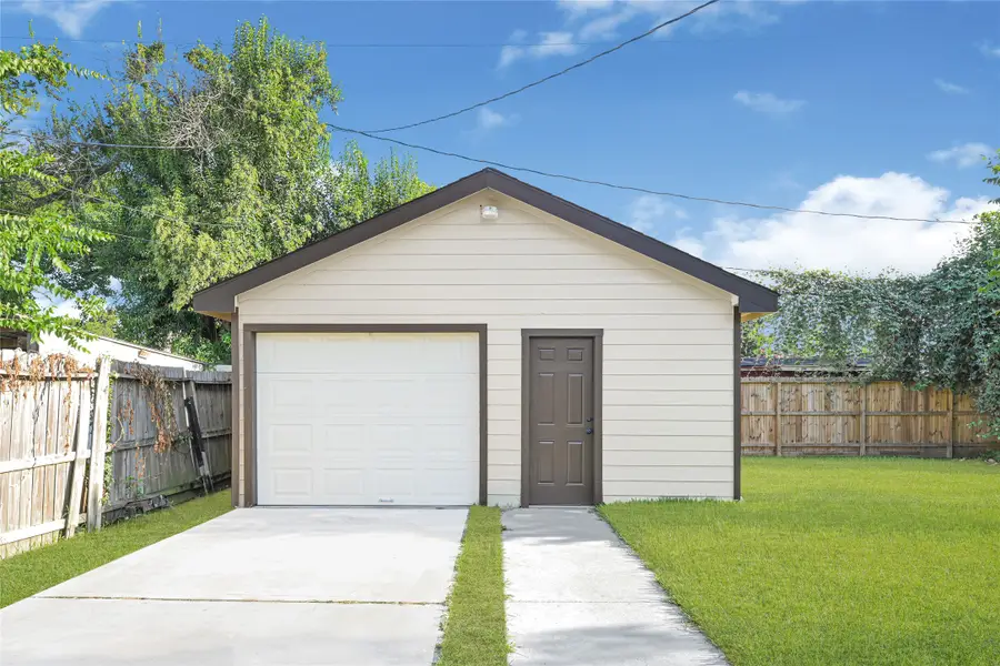 7337 Miley Street, Houston, TX 77028 - Image #3