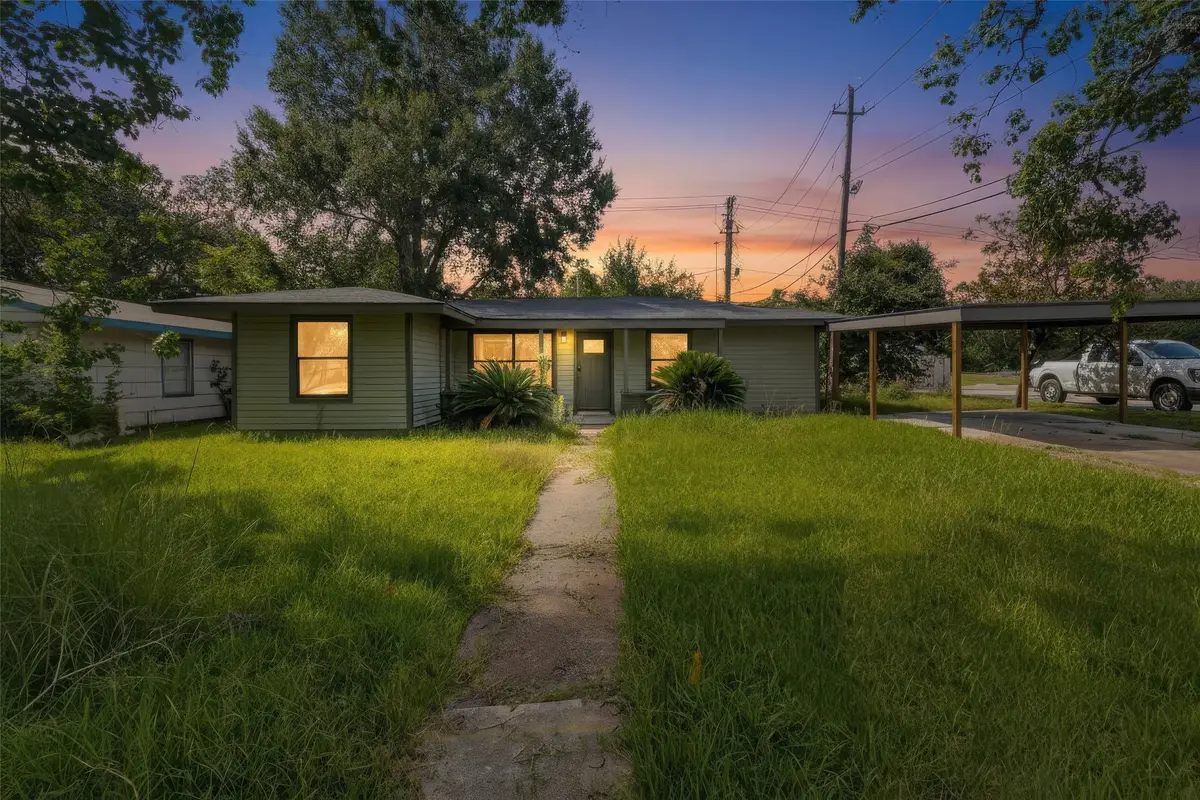 6527 Beekman Road, Houston, TX 77021 - #1