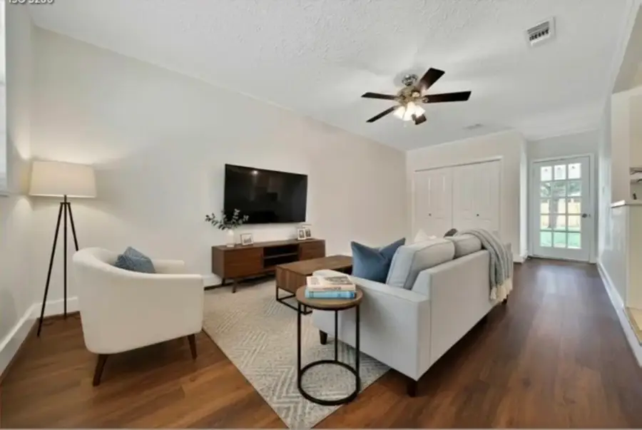 317 S 11th Street, La Porte, TX 77571 - Image #3