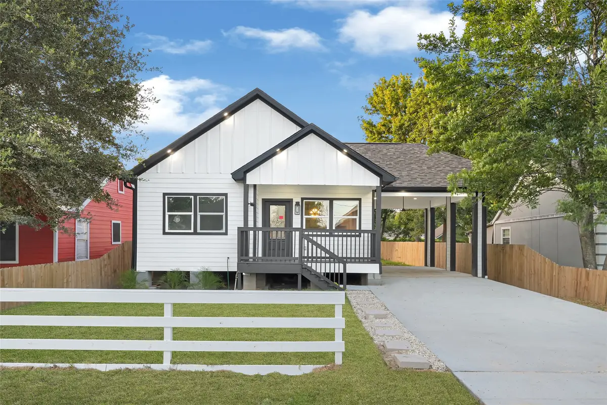 313 Avenue B, South Houston, TX 77587 - #1