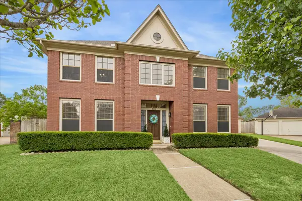 806 Amber Bough Court, Houston, TX 77062