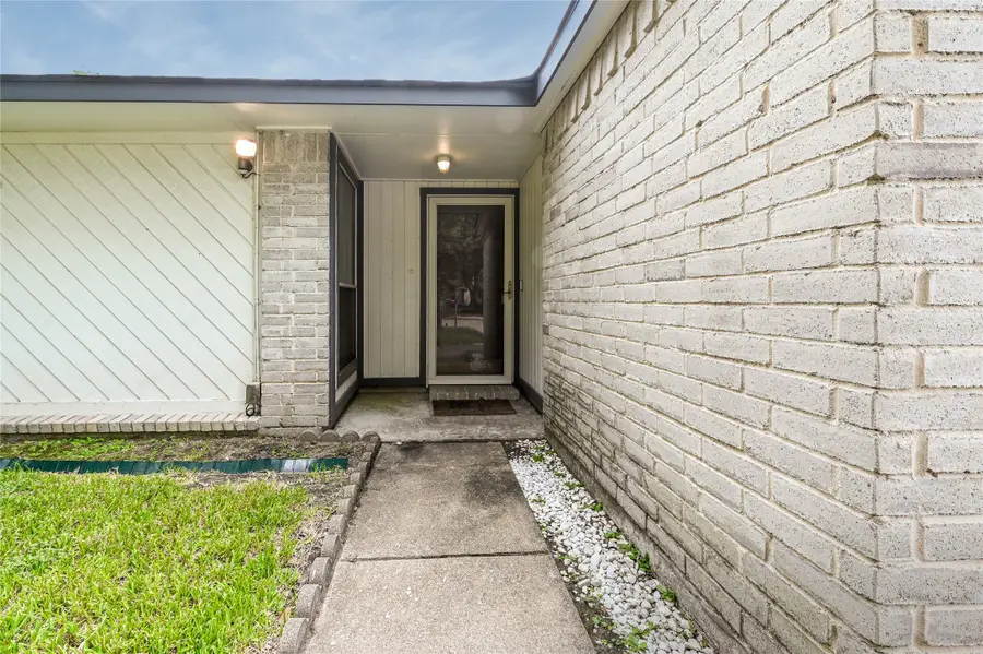 2630 Hollymist Drive, Houston, TX 77084 - Image #2