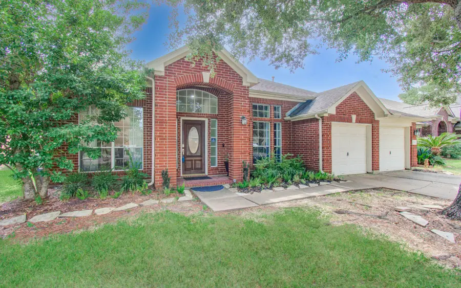 4138 Galloway Drive, Pearland, TX 77584 - #2