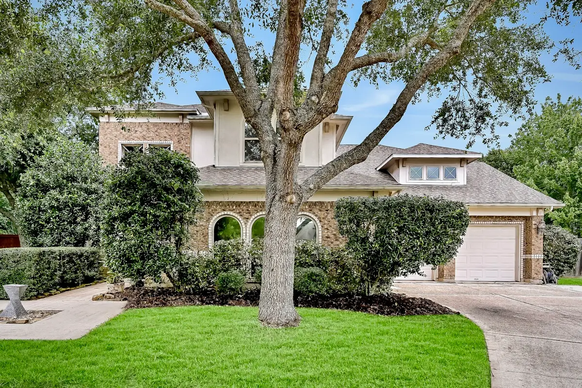 5805 Lawrence Court, Pearland, TX 77584 - #1