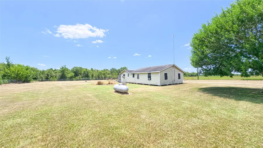 1520 Hilltop Road, East Bernard, TX 77435 - #2