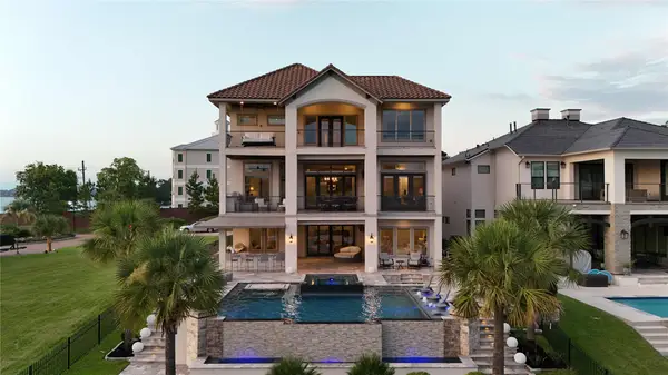 12349 Bella Vita Drive, Conroe, TX 77304