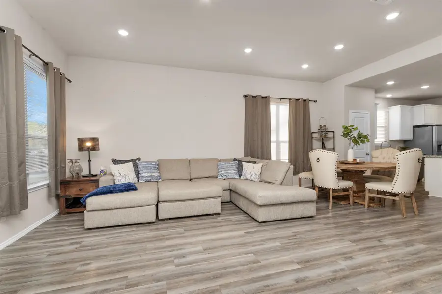 710 Crystal River Road, Conroe, TX 77316 - Image #3