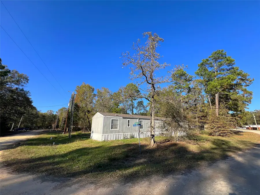 108 Hunters Gln, Livingston, TX 77351 - Image #3