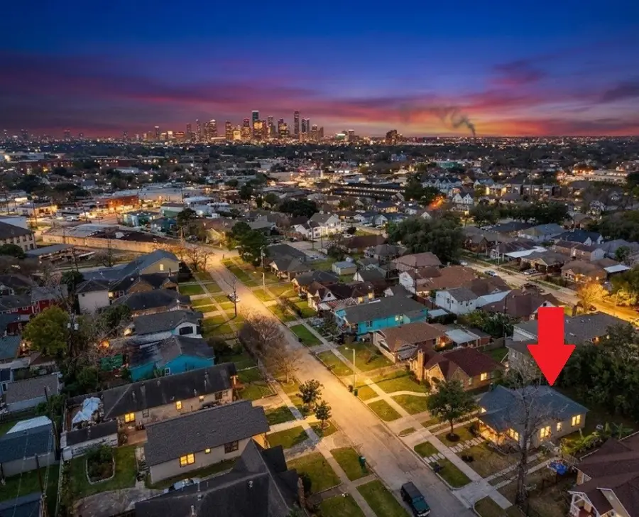 5129 Claremont Street, Houston, TX 77023 - #3