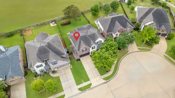 30115 Redwood Peak Lane, Brookshire, TX 77423