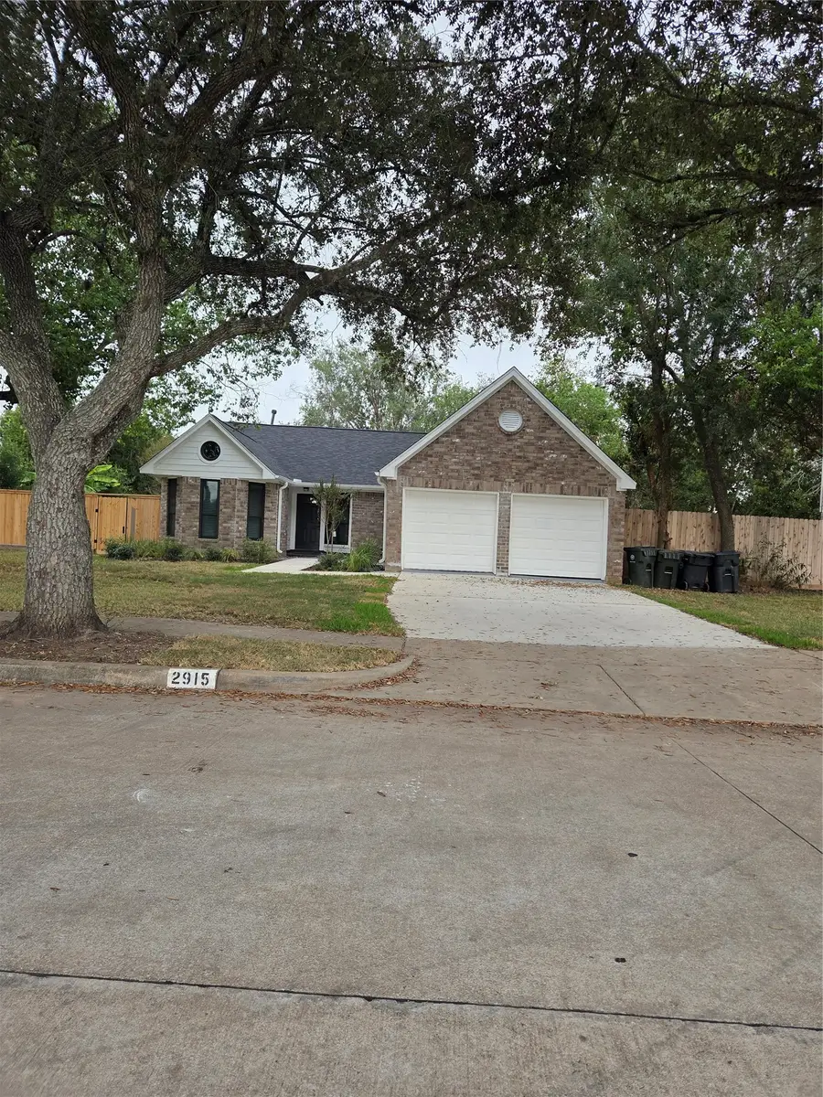 2915 Great Lakes Avenue, Sugar Land, TX 77479 - #3