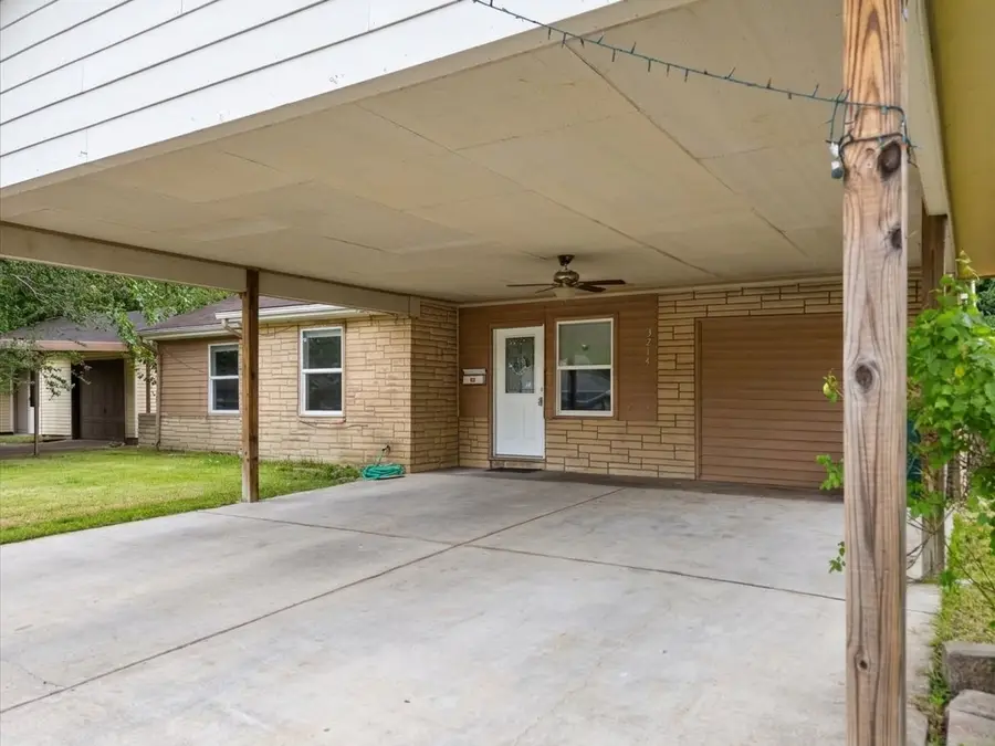 3214 Darling Avenue, Pasadena, TX 77503 - #3