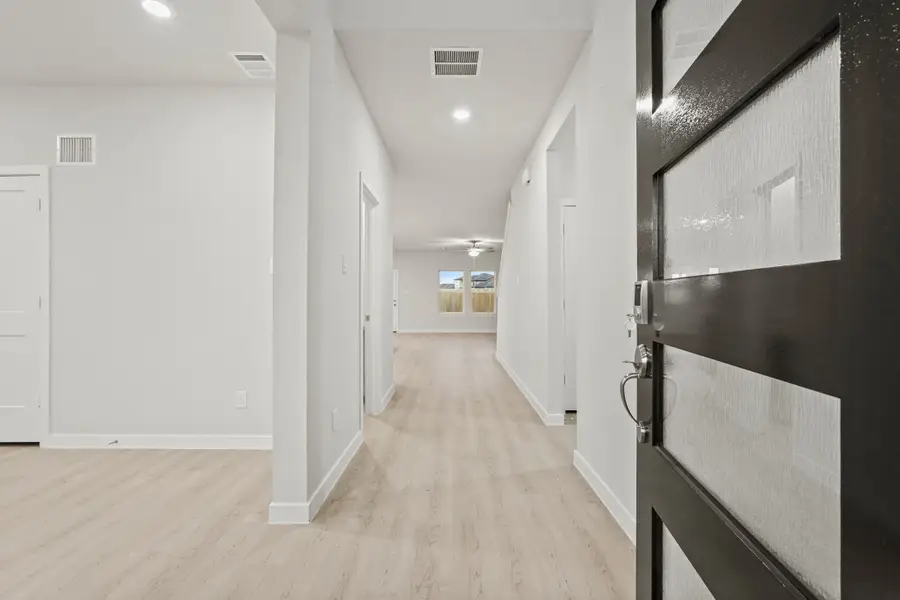 141 Bayou Bend Boulevard, Angleton, TX 77515 - Image #2