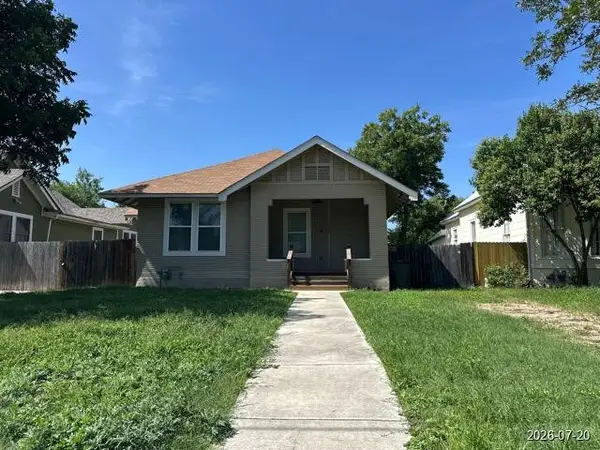 1815 W Woodlawn Avenue, San Antonio, TX 78201