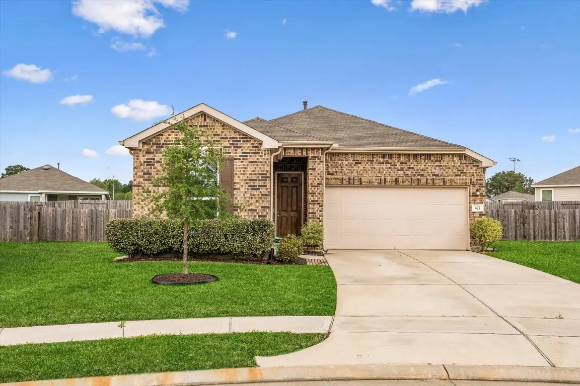 623 Coyote Canyon Court, Magnolia, TX 77354 - #1