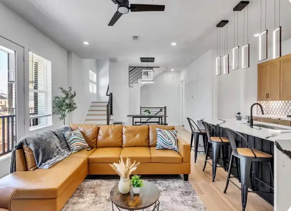 2709 Berry Street, Houston, TX 77004