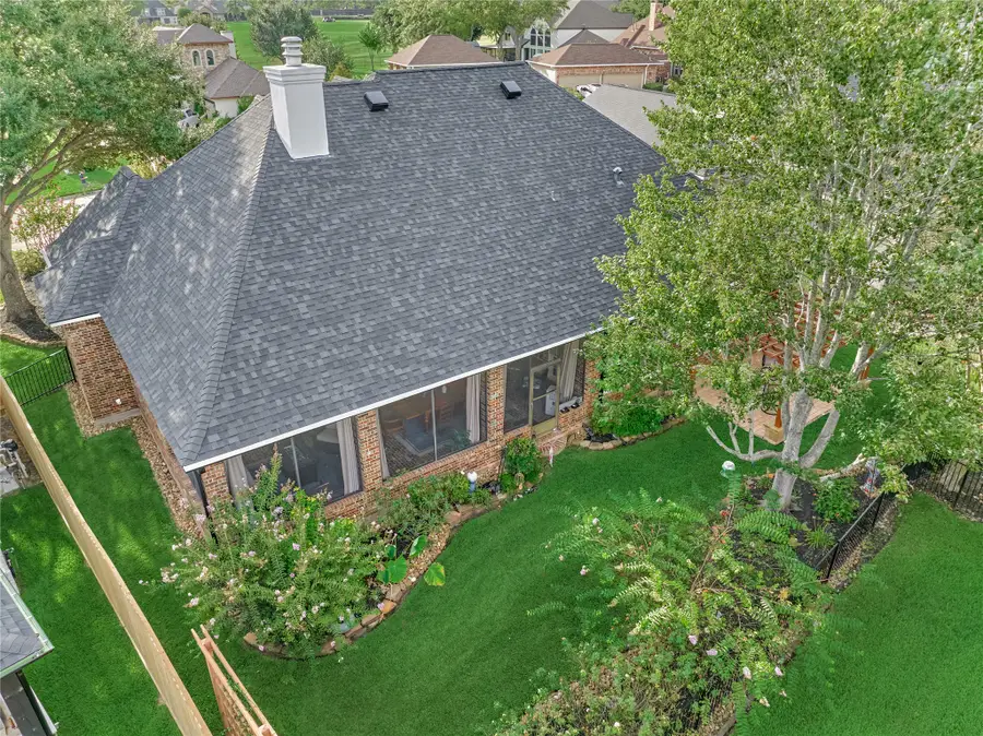 42 Naples Lane, Montgomery, TX 77356 - #2