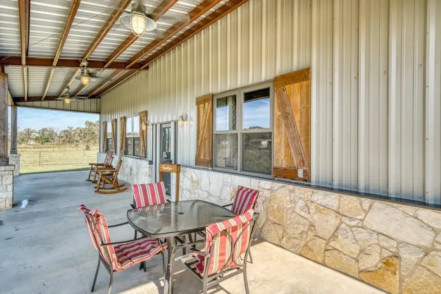 22273 Chapman Road, Hempstead, TX 77445 - Image #3
