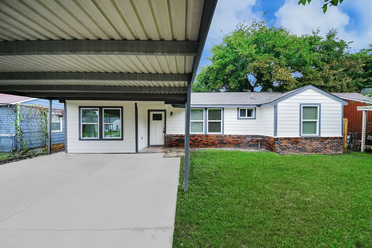 10521 Chesterfield Drive, Houston, TX 77051 - #1
