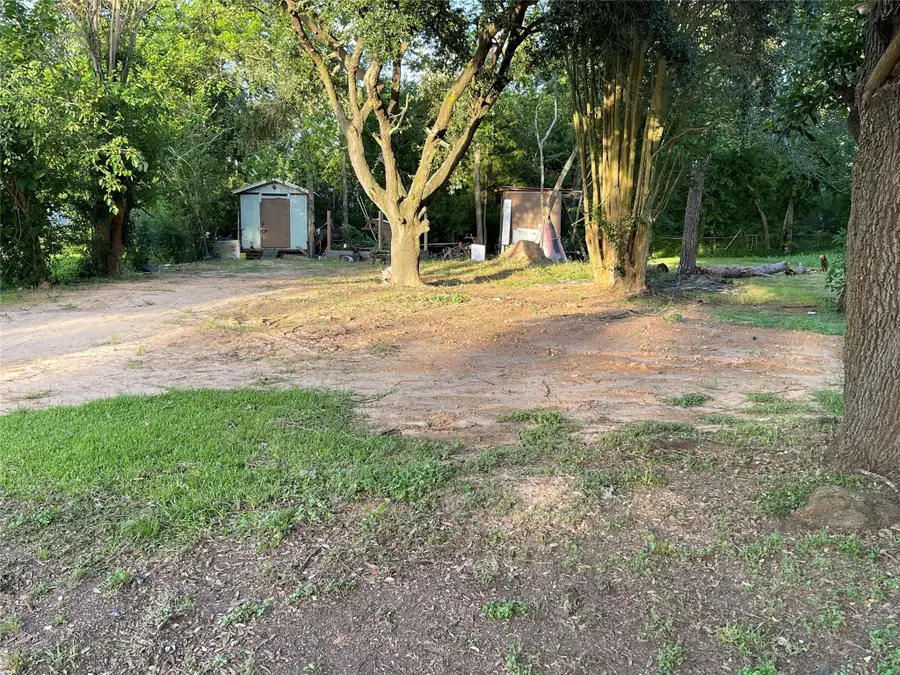 307 Ross Street, La Marque, TX 77568 - Image #3