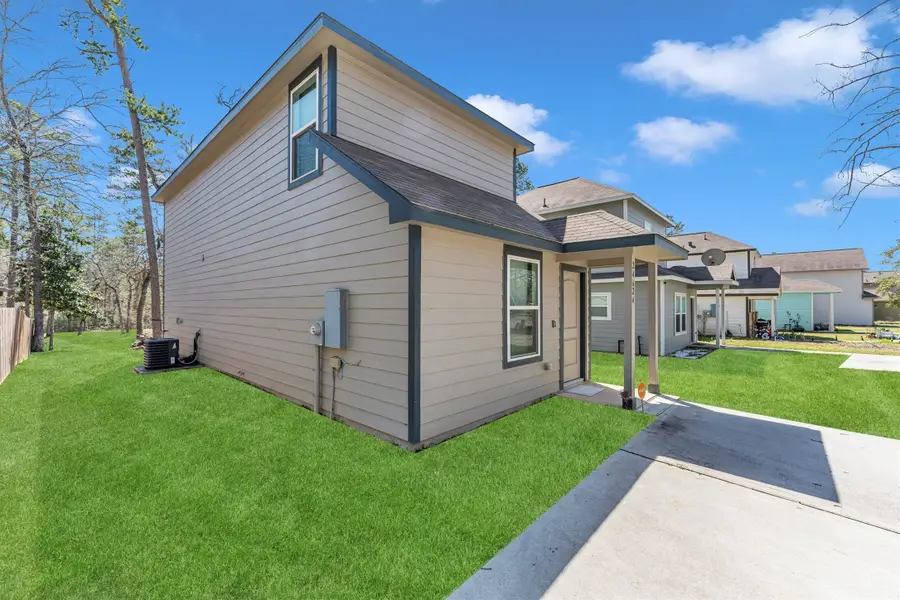 24624 Pools Creek Way, Huntsville, TX 77320 - #3