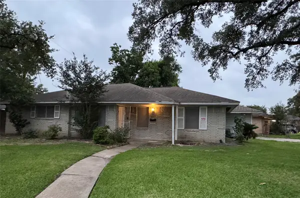 1102 Laurentide Street, Houston, TX 77029