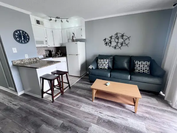 6102 Seawall Boulevard #321, Galveston, TX 77551